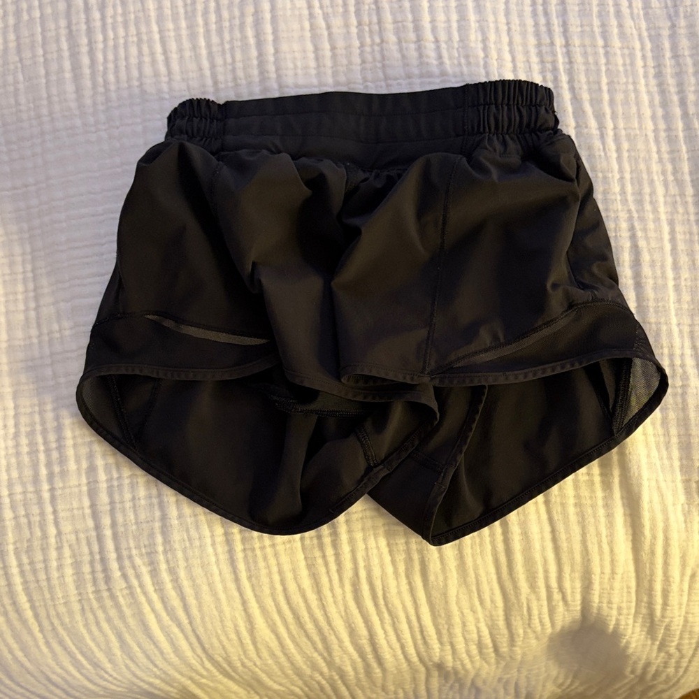 Women's Size 2 Lululemon Hotty Hots